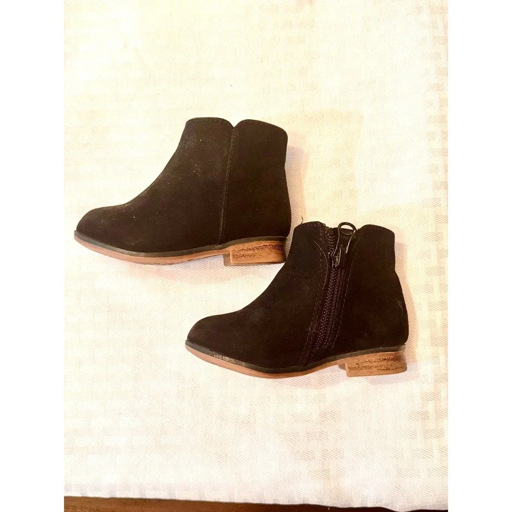 Cat & Jack Toddler Girl Black Faux Suede Ankle Boots Side Zip Size 5 Toddler